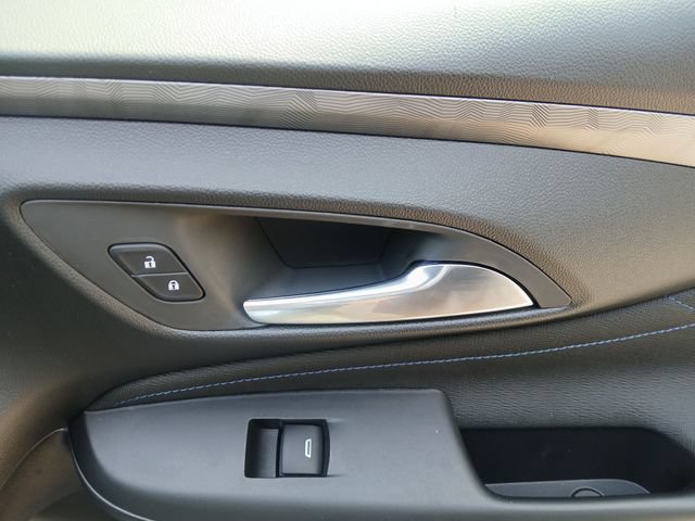 Used 2026 Buick Envista Sport Touring w/ Convenience I Package FWD image 47