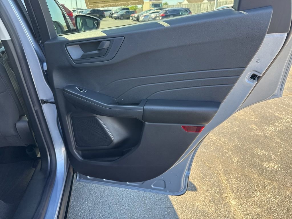 Certified 2022 Ford Escape SE w/ Cold Weather Package FWD image 35