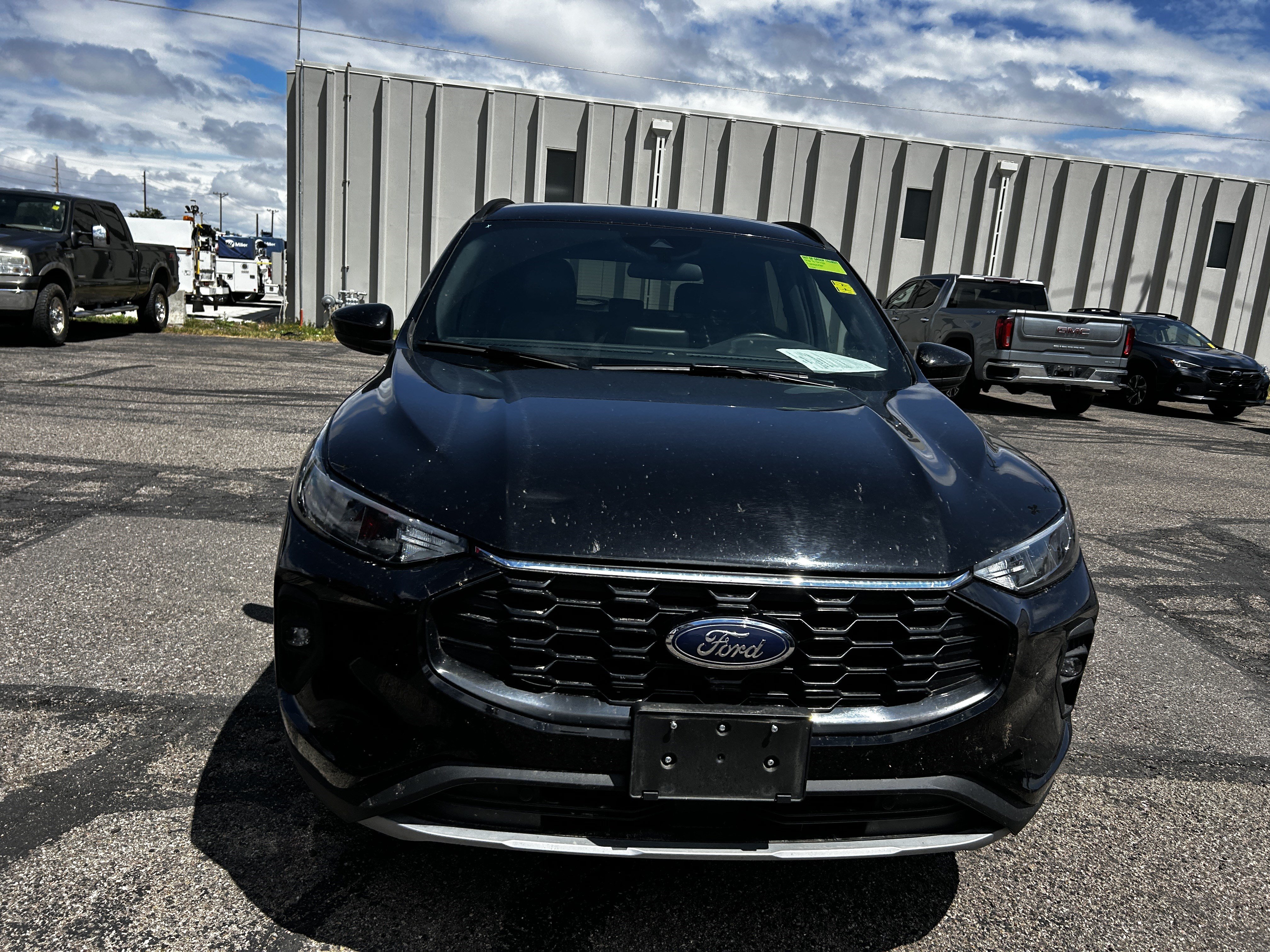 Certified 2025 Ford Escape ST-Line Select AWD/4WD image 9
