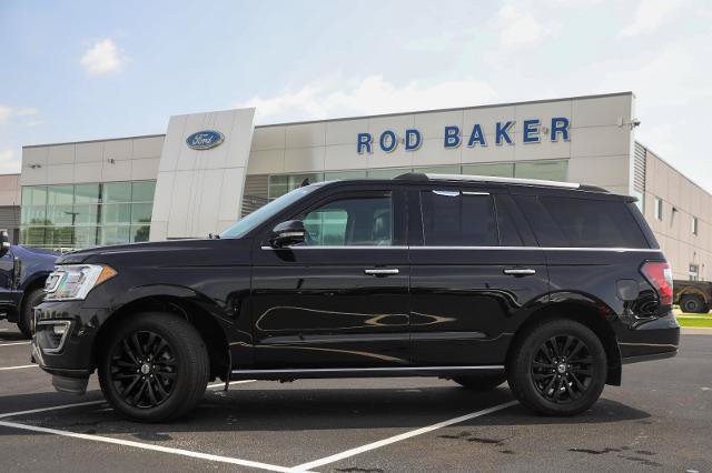 Certified 2019 Ford Expedition Limited w/ Equipment Group 301A AWD/4WD image 3