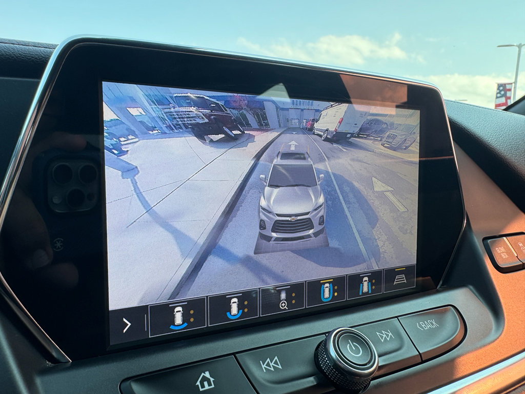Used 2019 Chevrolet Blazer Premier w/ Sun and Wheels Package FWD image 37