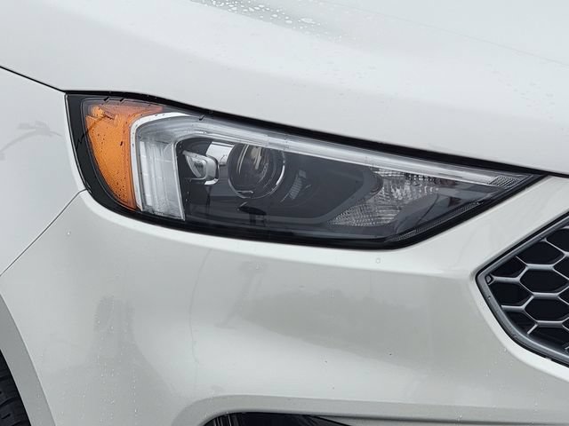 Certified 2024 Ford Edge SEL w/ Convenience Package AWD/4WD image 16
