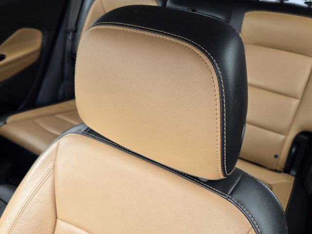 Used 2019 GMC Terrain SLT w/ Preferred Package FWD image 23