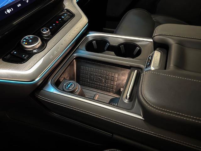 Certified 2025 Ford Expedition Platinum AWD/4WD image 33