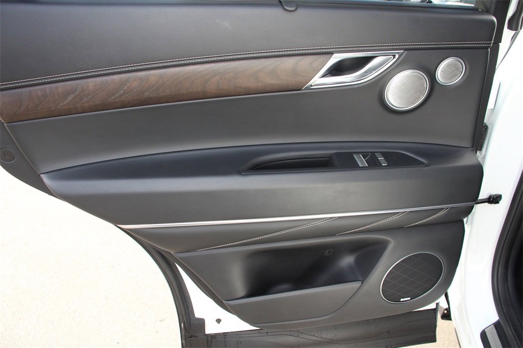 Used 2024 Genesis GV80 3.5T w/ Advanced Package image 20