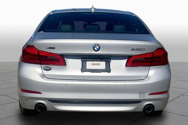 Used 2017 BMW 530i xDrive AWD/4WD image 5