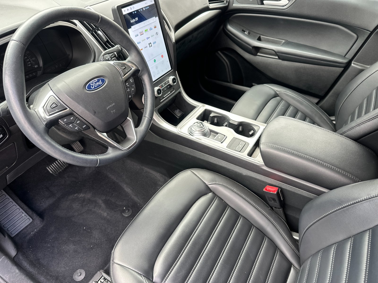 Certified 2024 Ford Edge SEL w/ Convenience Package AWD/4WD image 9