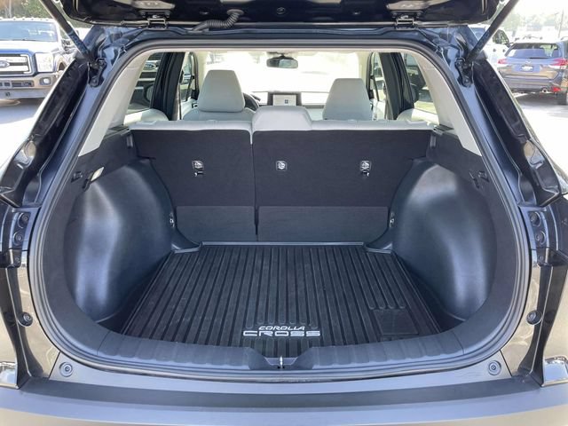 Used 2024 Toyota Corolla Cross L FWD image 8