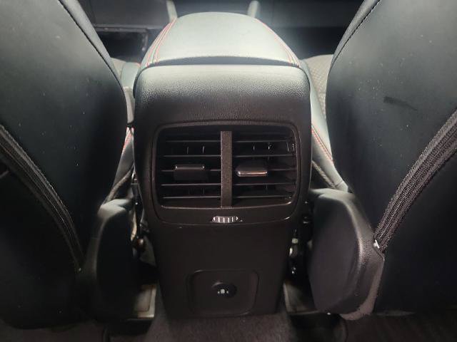 Certified 2025 Ford Escape ST-Line Select AWD/4WD image 11