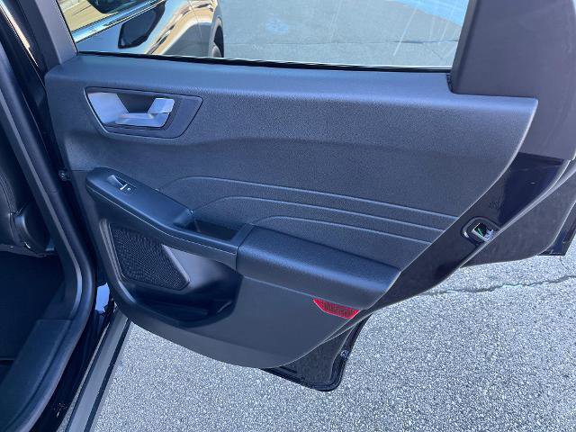 Certified 2023 Ford Escape Platinum image 25