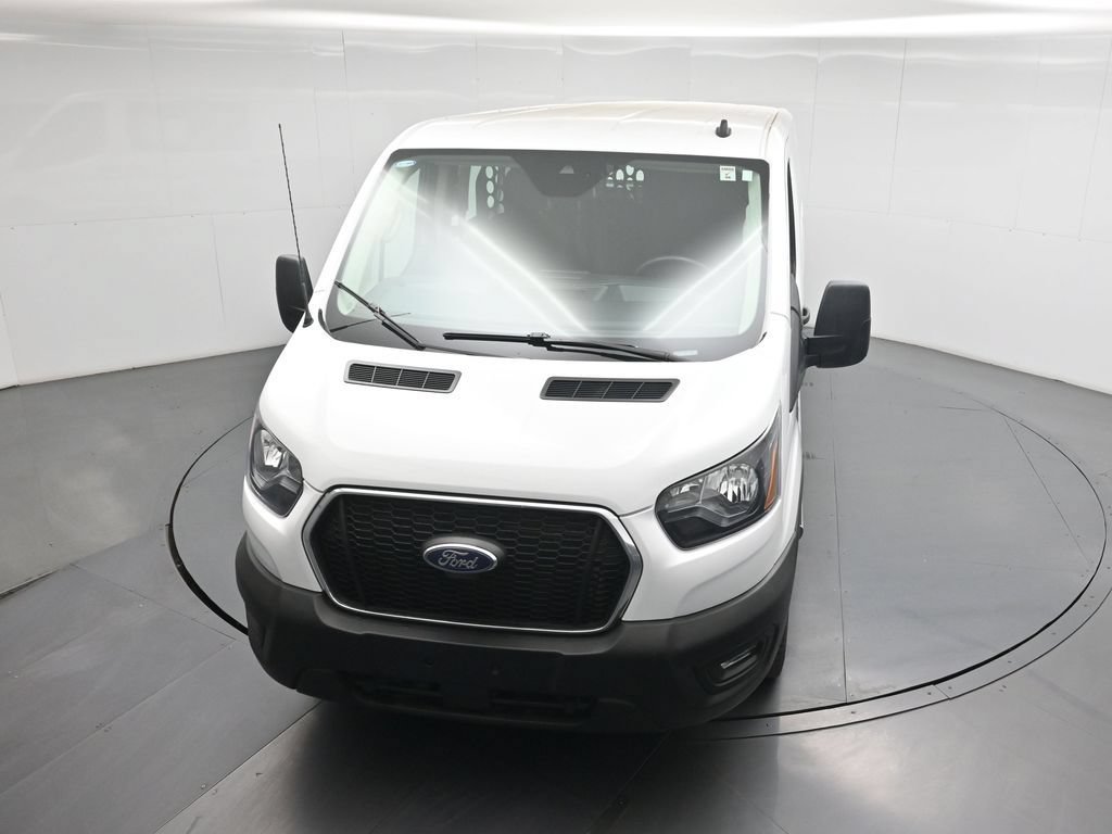 Certified 2025 Ford Transit 250 Low Roof w/ Exterior Upgrade Package RWD image 34