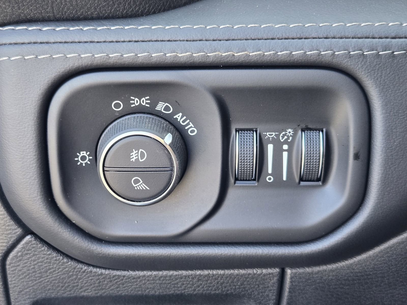 Used 2022 RAM 1500 TRX w/ TRX Level 2 Equipment Group image 19