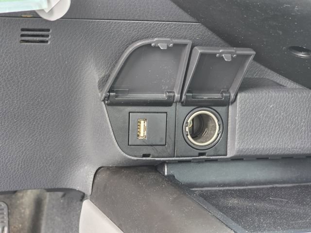 Used 2022 Toyota Camry LE image 19