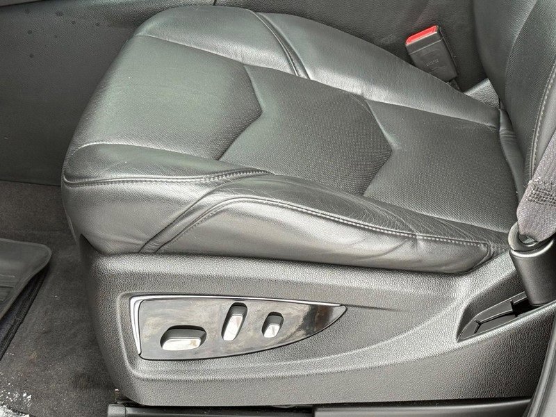 Used 2017 Cadillac Escalade Premium Luxury w/ LPO, Radiant Package image 22