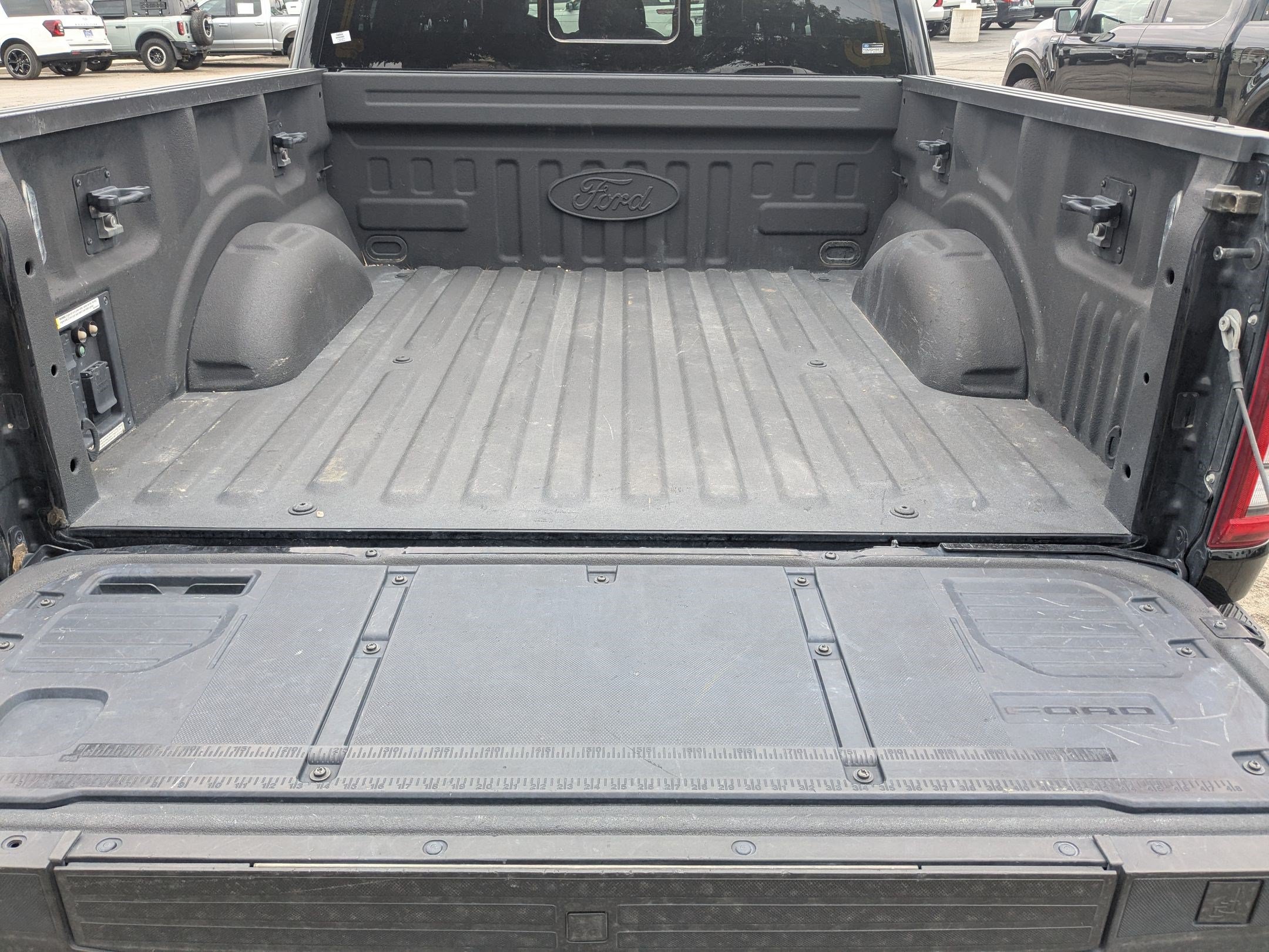 Certified 2023 Ford F150 Platinum w/ Equipment Group 701A High AWD/4WD image 33