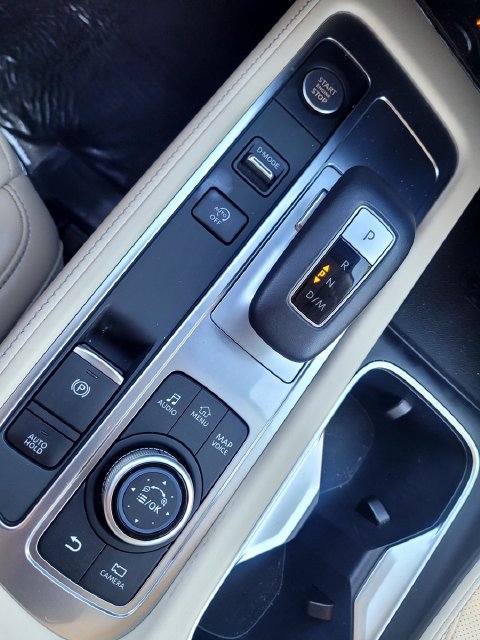 Used 2023 INFINITI QX60 Sensory w/ Vision Package AWD/4WD image 19