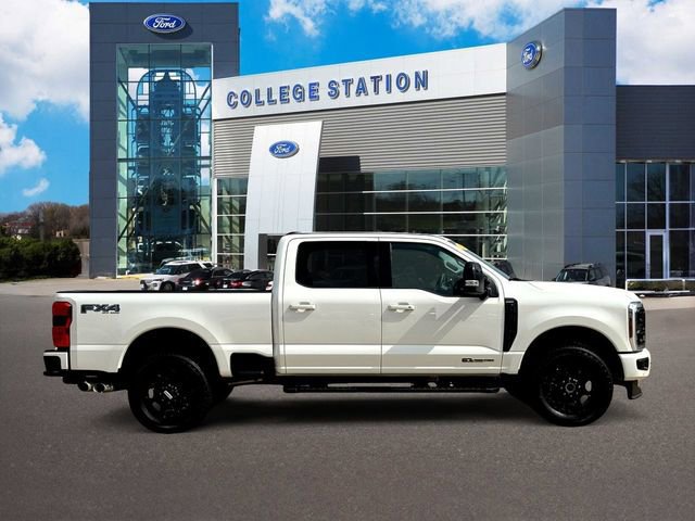 Certified 2025 Ford F250 Lariat w/ Lariat Ultimate Package AWD/4WD image 4
