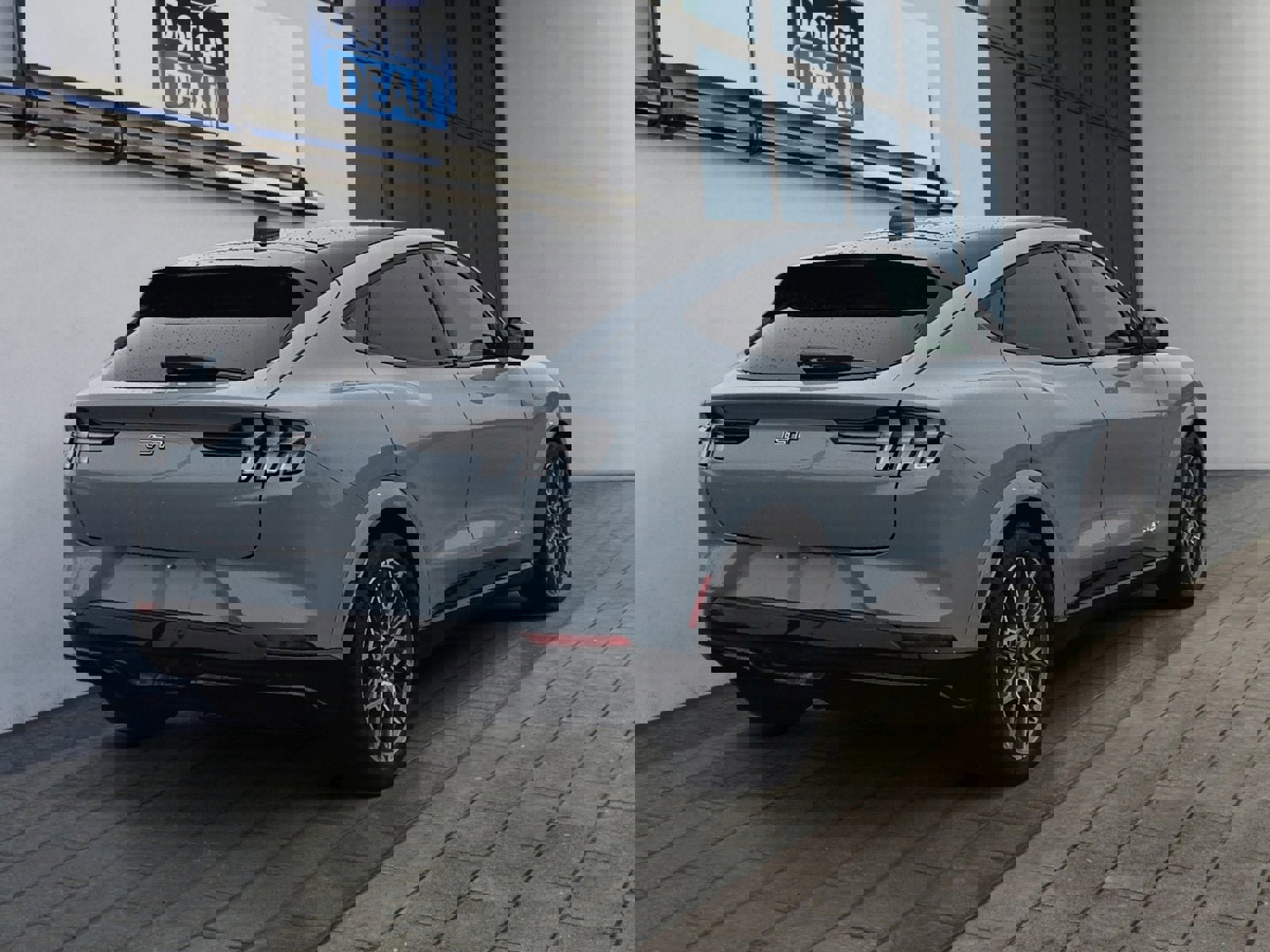 Certified 2025 Ford Mustang Mach-E GT image 5