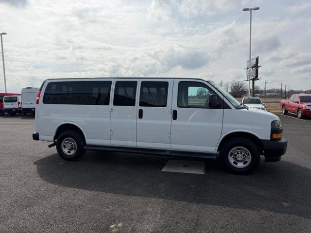 Used 2022 Chevrolet Express 3500 LS image 2