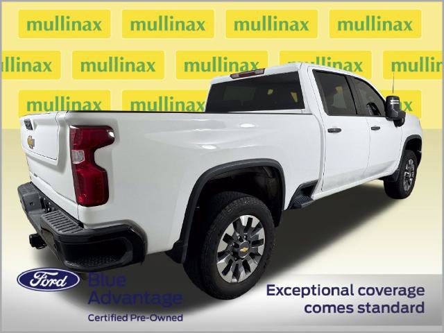 Used 2024 Chevrolet Silverado 2500 Custom w/ Custom Value Package AWD/4WD image 4