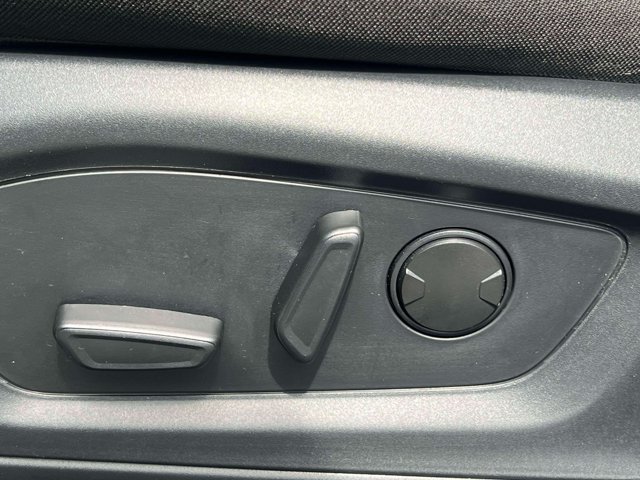 Certified 2023 Ford Explorer XLT AWD/4WD image 17