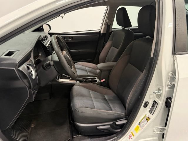 Used 2019 Toyota Corolla LE FWD image 13