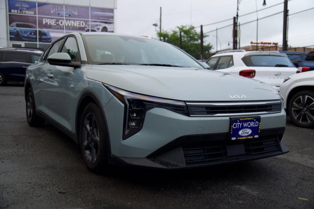 Used 2025 Kia K4