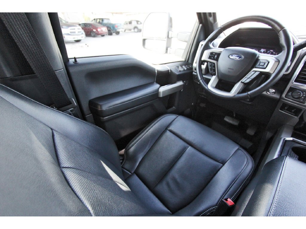 Certified 2022 Ford F250 Lariat w/ Lariat Ultimate Package AWD/4WD image 11