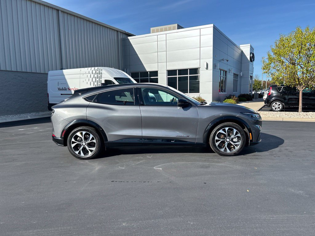 Certified 2023 Ford Mustang Mach-E Premium AWD/4WD image 5