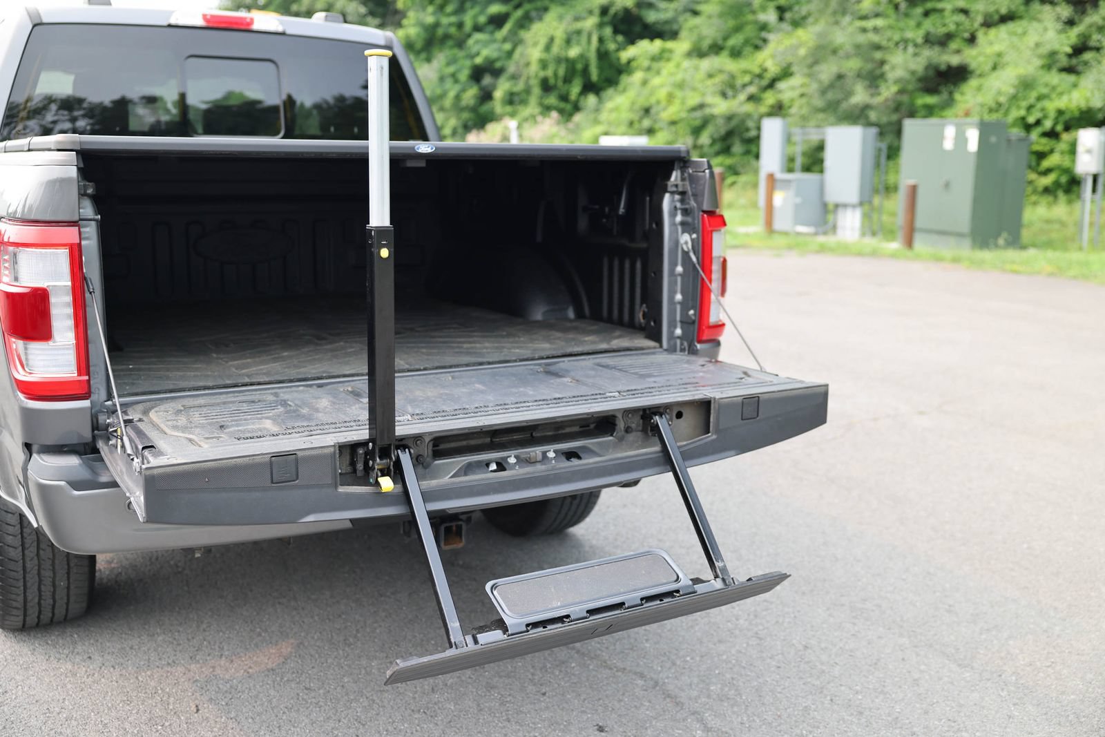 Certified 2023 Ford F150 Lariat w/ Equipment Group 502A High AWD/4WD image 12