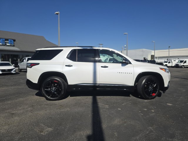 Used 2019 Chevrolet Traverse Premier w/ Redline Edition AWD/4WD image 9