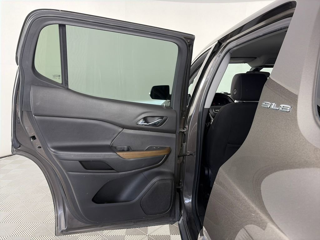 Used 2020 GMC Acadia SLE w/ Trailering Package AWD/4WD image 12