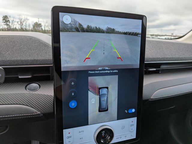 Certified 2025 Ford Mustang Mach-E Premium image 20