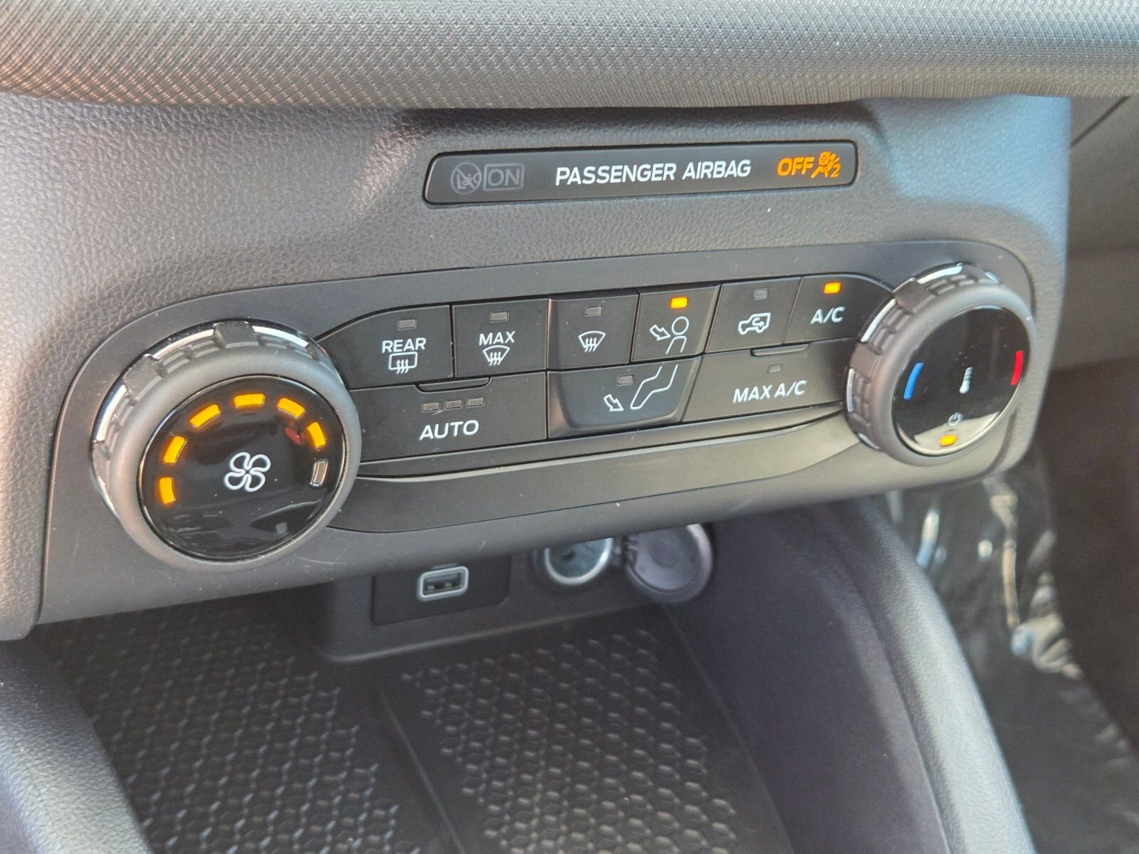 Certified 2024 Ford Bronco Sport Big Bend AWD/4WD image 22