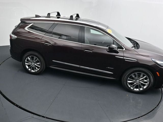 Used 2022 Buick Enclave Avenir w/ Avenir Technology Package AWD/4WD image 31