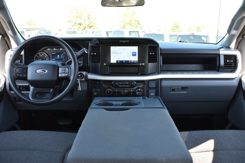 Certified 2025 Ford F350 XL w/ STX Appearance Package AWD/4WD image 15