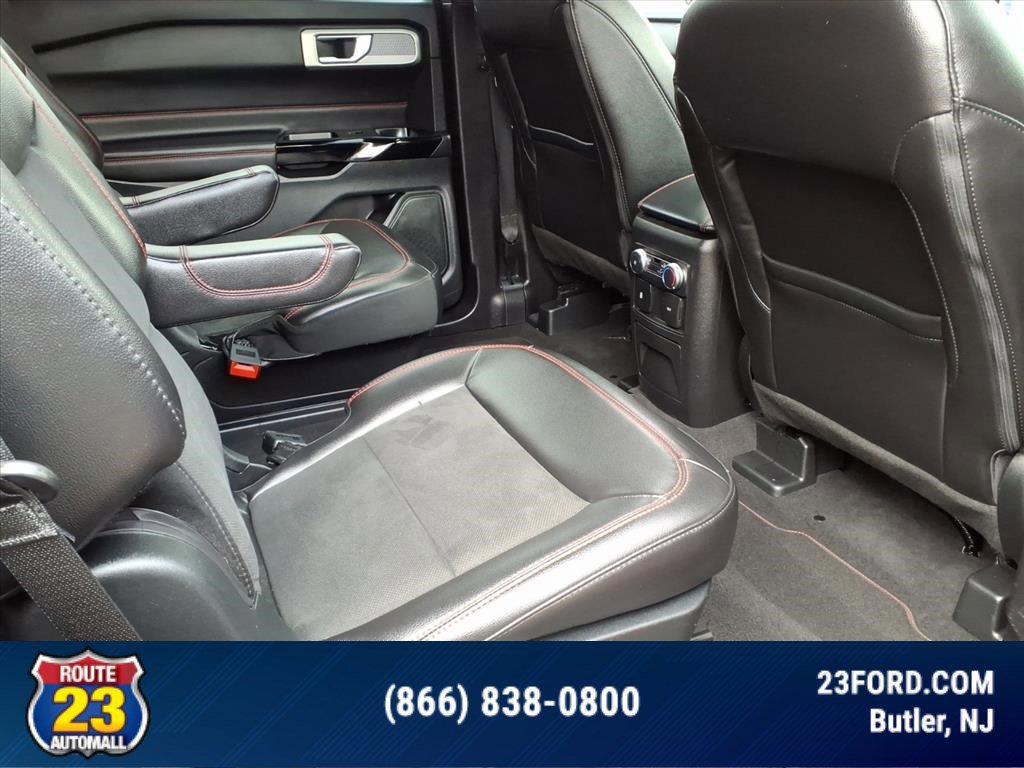 Certified 2022 Ford Explorer ST-Line w/ Class IV Trailer Tow Package image 11