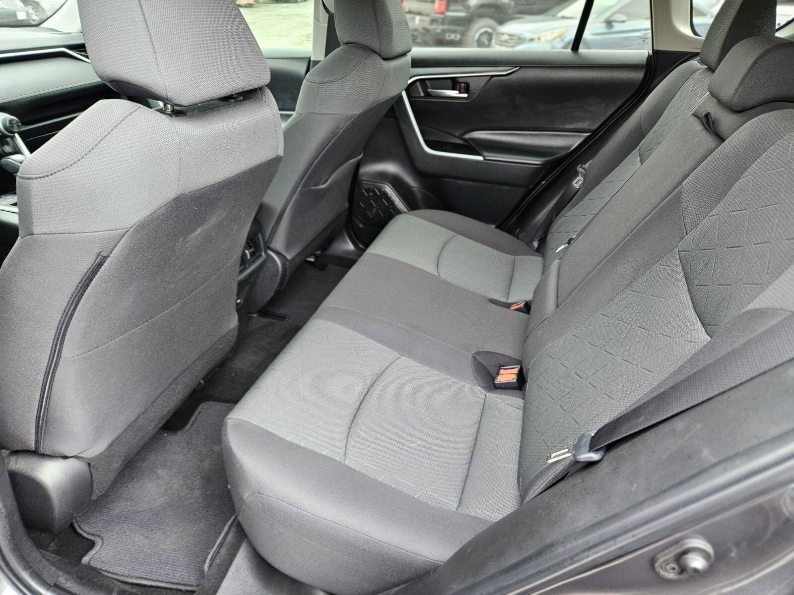 Used 2023 Toyota RAV4 XLE image 17