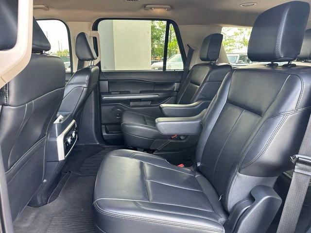 Certified 2024 Ford Expedition XLT RWD image 14