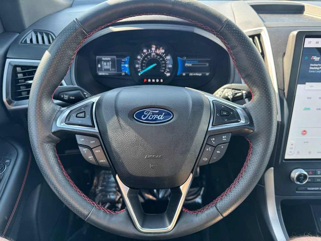 Certified 2024 Ford Edge ST-Line AWD/4WD image 26