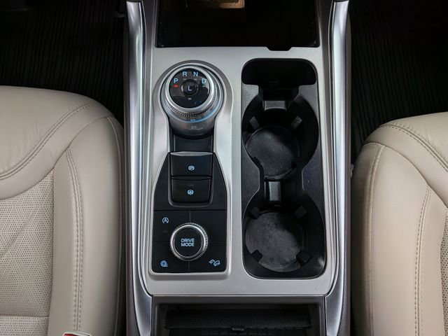 Certified 2023 Ford Explorer Platinum w/ Technology Package image 33