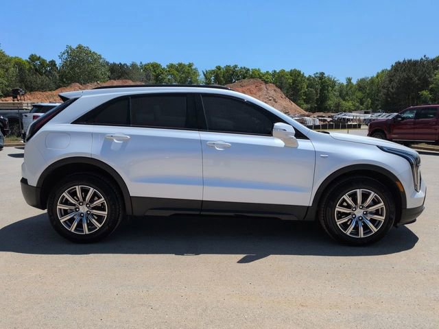 Used 2022 Cadillac XT4 Sport w/ Safety Alert Package image 5
