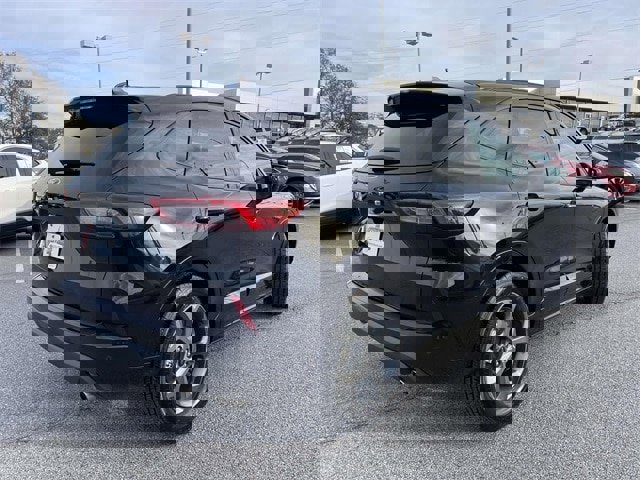 Certified 2023 Ford Escape ST-Line w/ Tech Pack #1 image 3