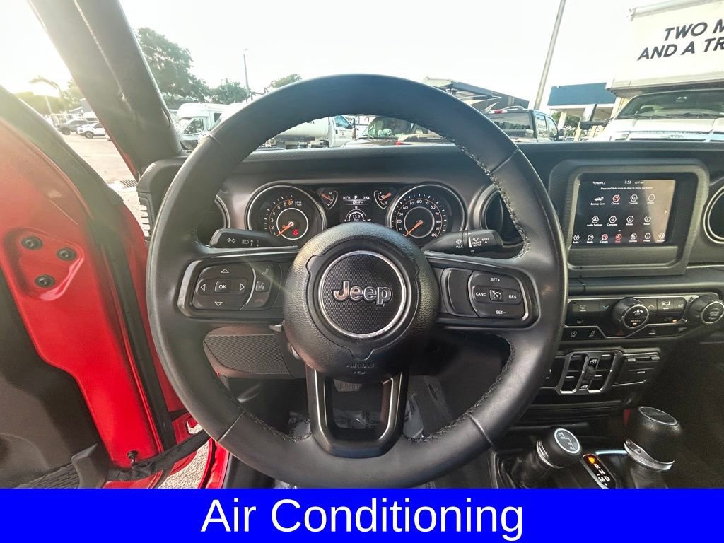 Used 2023 Jeep Gladiator Sport image 15