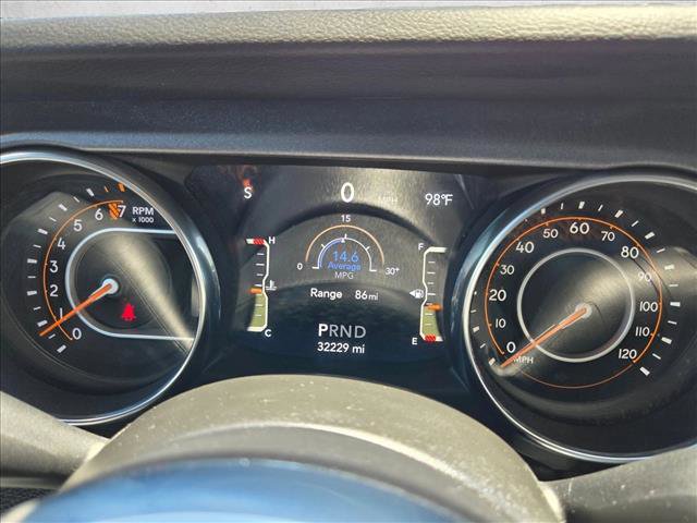 Used 2023 Jeep Gladiator Mojave w/ LED Lighting Group AWD/4WD image 11