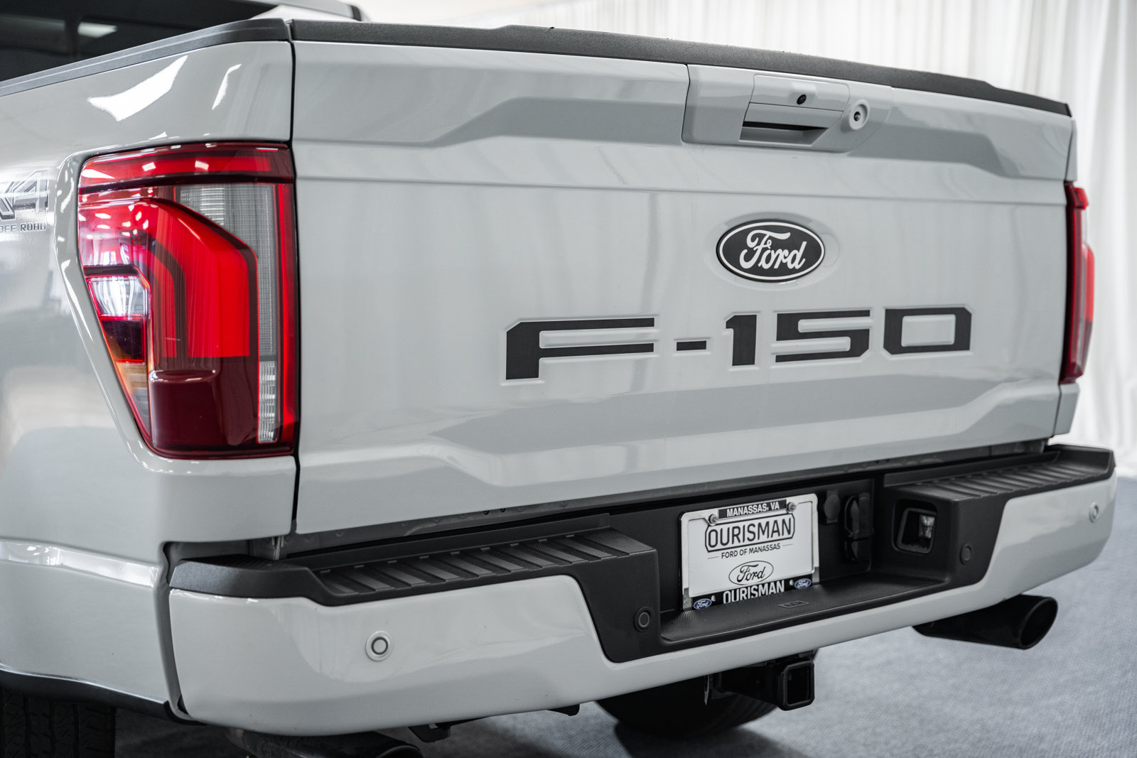 Certified 2024 Ford F150 Lariat w/ Equipment Group 502A High AWD/4WD image 6