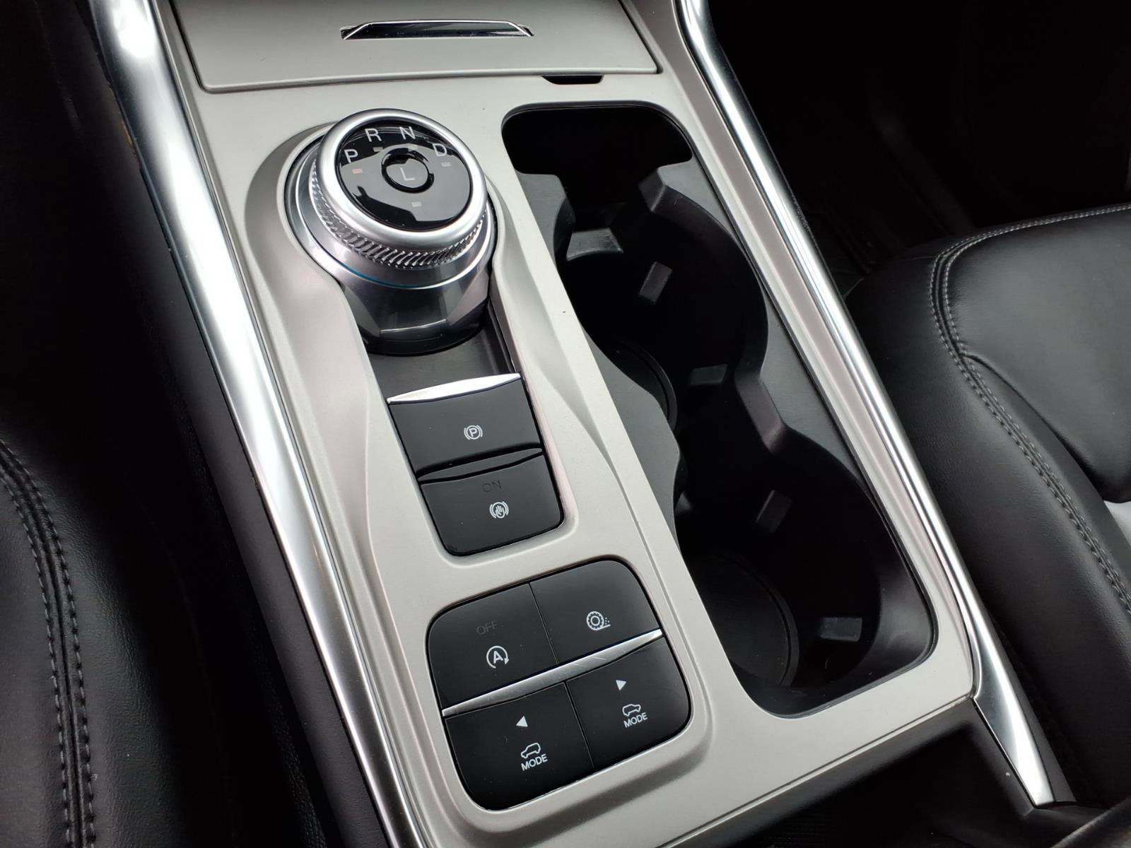 Certified 2023 Ford Explorer XLT w/ Equipment Group 202A image 20