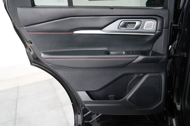 Certified 2025 Ford Explorer ST AWD/4WD image 22
