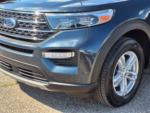 Certified 2024 Ford Explorer XLT w/ Equipment Group 202A AWD/4WD image 29