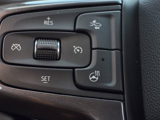 Used 2023 Chevrolet Silverado 1500 ZR2 w/ Technology Package AWD/4WD image 6